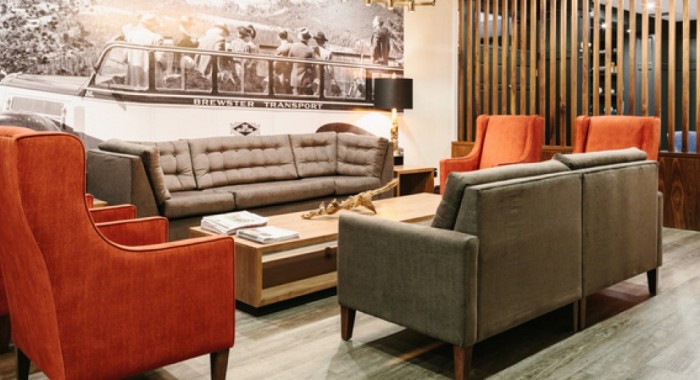 Elk & Avenue Hotel, Banff ski chalet, image 5